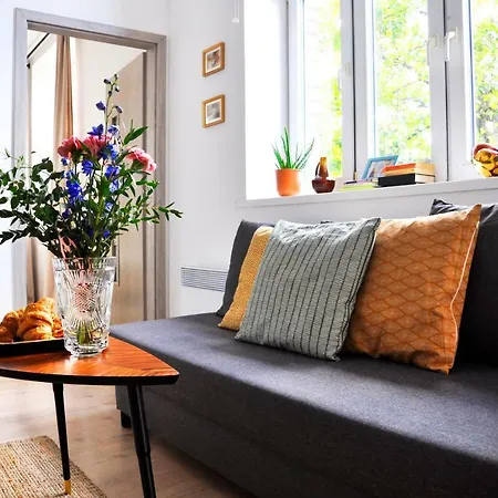 Nature Old Town Apartment *